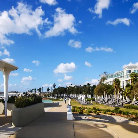 Phaedrus Living: Seaside Luxury Flat Limnaria 152 *