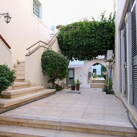 Phaedrus Living: Seaside Luxury Flat Limnaria 152 Apartment