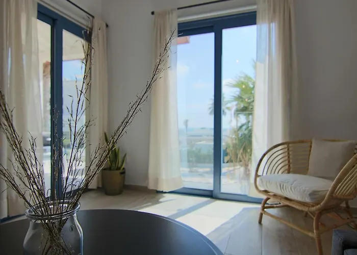 Phaedrus Living: Seaside Luxury Flat Limnaria 152 *