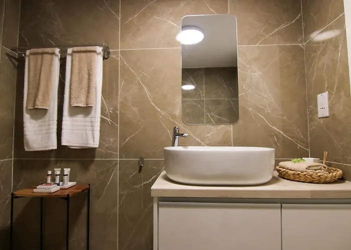 アパート Phaedrus Living: Seaside Luxury Flat Limnaria 152 パ フォス